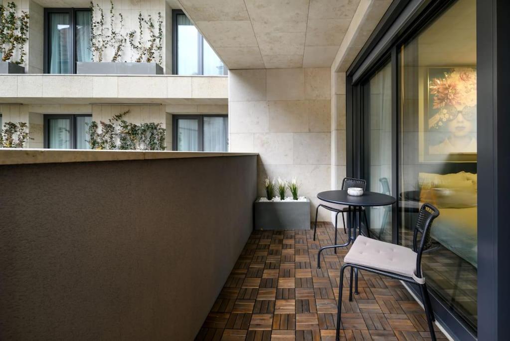2Budapest Eye-Freegym And Sauna Luxury Home Exteriör bild