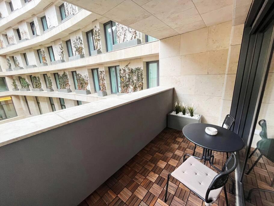 2Budapest Eye-Freegym And Sauna Luxury Home Exteriör bild